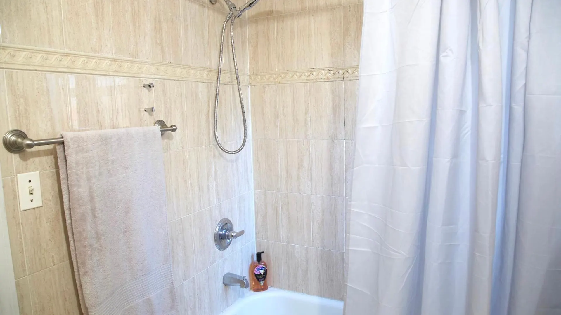 Privatunterkunft Brighton Beach Room B Close To Ocean New York USA